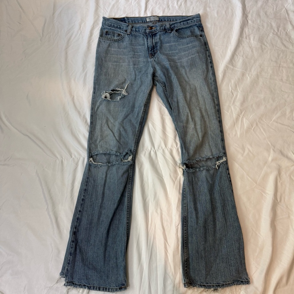 American Eagle Outfitters Light Blue Distressed‎ Flare Jeans
